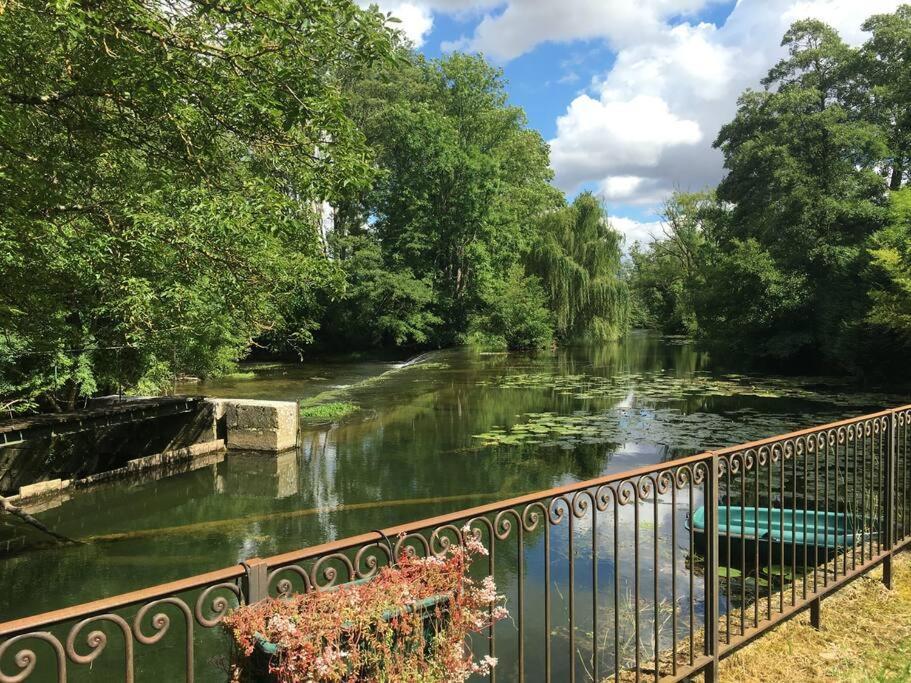 فيلا Magnifique Moulin Proche Chablis, Jacuzzi Et Riviere Annay-sur-Serein المظهر الخارجي الصورة